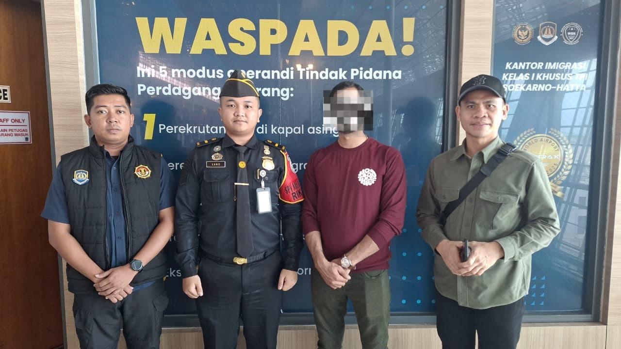  Imigrasi Kelas II Non TPI Kotamobagu Deportasi Warga Negara Asing Asal Pakistan terkait Dugaan Penyalahgunaan Izin Tinggal