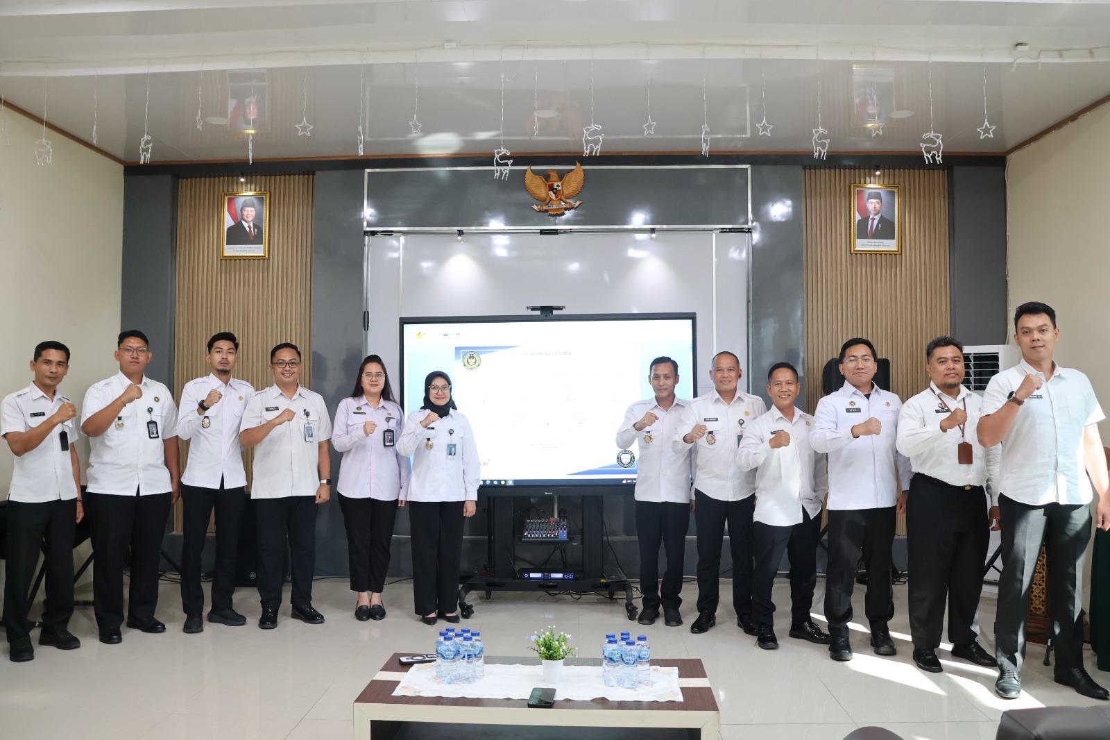 Imigrasi Kotamobagu Perkuat Zona Integritas melalui Penandatanganan Komitmen Bersama dan Pakta Integritas
