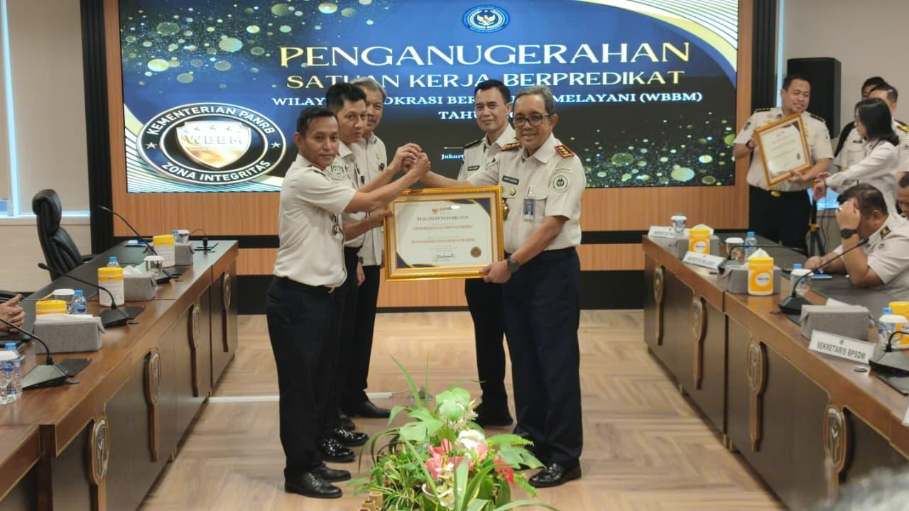  Kantor Imigrasi Kelas II Non TPI Kotamobagu Raih Predikat Wilayah Birokrasi Bersih dan Melayani (WBBM)